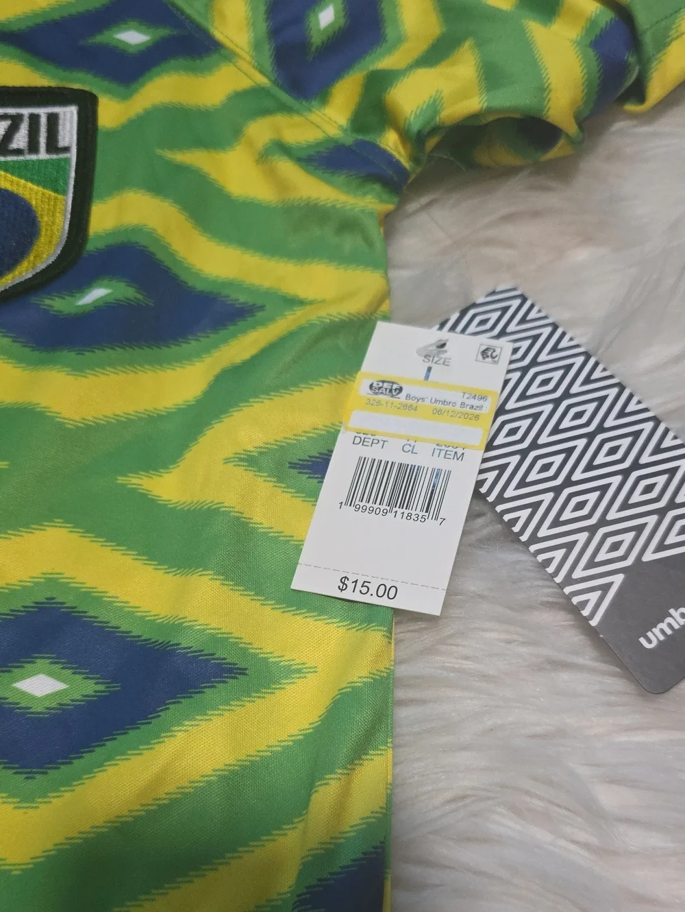 NWT Umbro Brazil Soccer Jersey- Large